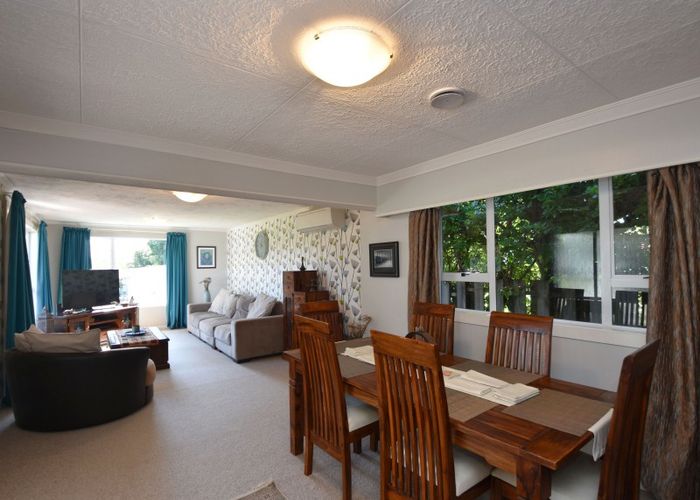  at 244 Layard Street, Waverley, Invercargill