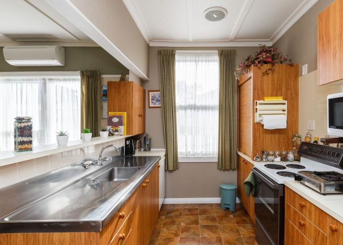 Free property data for 11 Brightwater Terrace, Terrace End, Palmerston