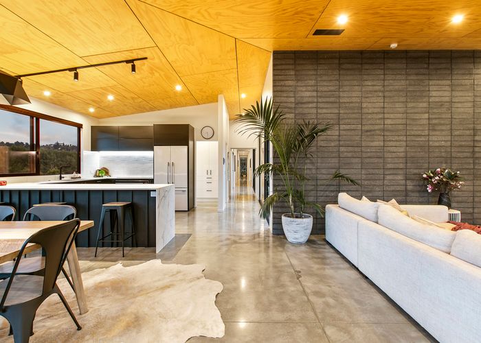  at 27 Brownhill Road, Manurewa