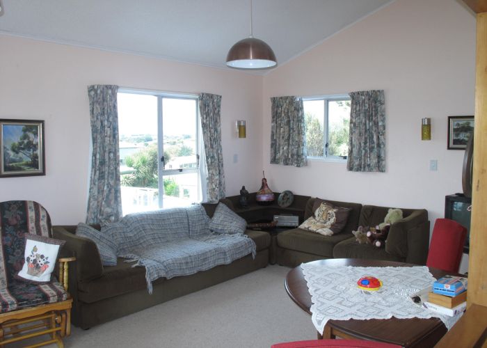  at 8 Manukau Road, Raglan, Raglan