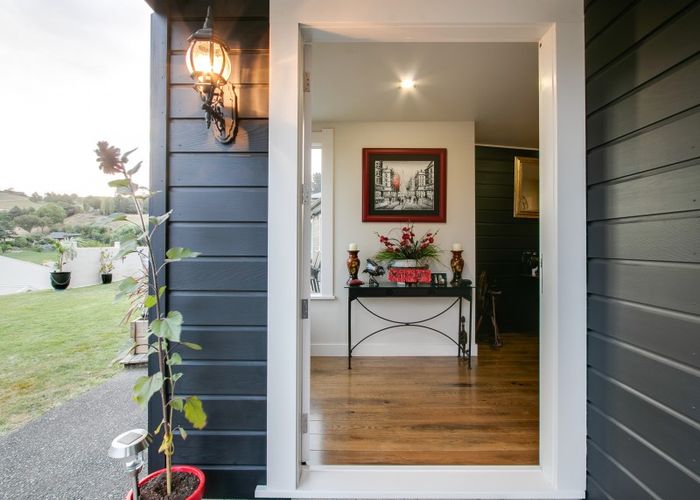  at 81 Kent Terrace, Taradale, Napier