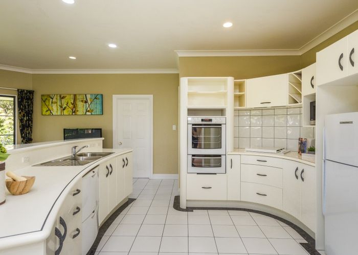  at 5 Kilkenny Place, Fitzherbert, Palmerston North