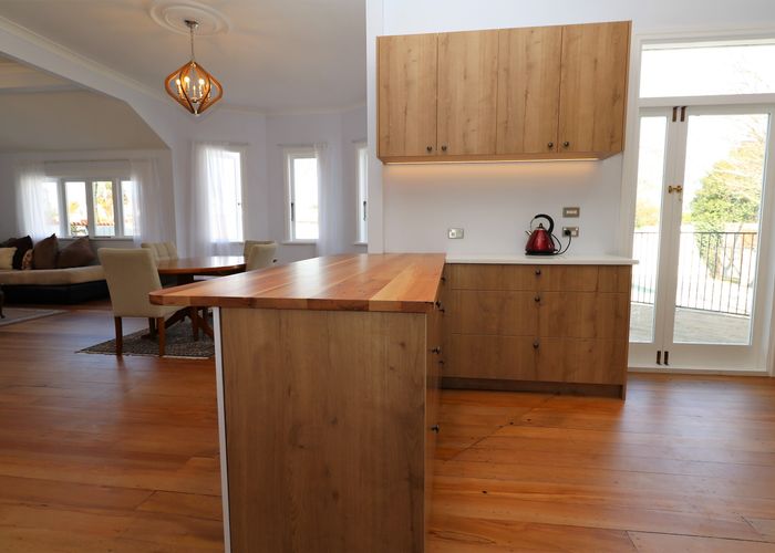  at 9 Clifton Avenue, Carterton