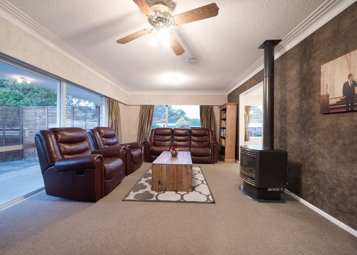  at 11 Cascades Road, Pakuranga Heights, Auckland