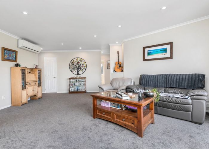  at 4 Orion Drive, Welcome Bay, Tauranga