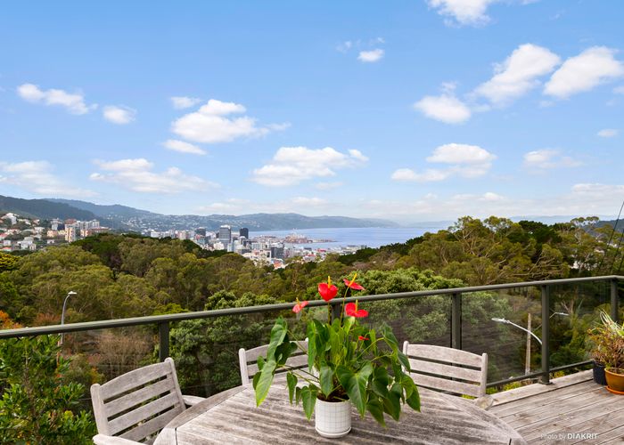  at 8 Brooklyn Terrace, Brooklyn, Wellington