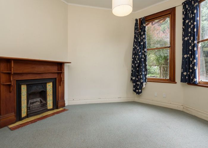  at 11 Adams Terrace, Aro Valley, Wellington