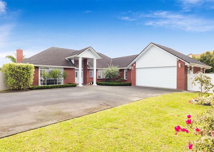  at 18 Regis Lane, Flat Bush, Auckland