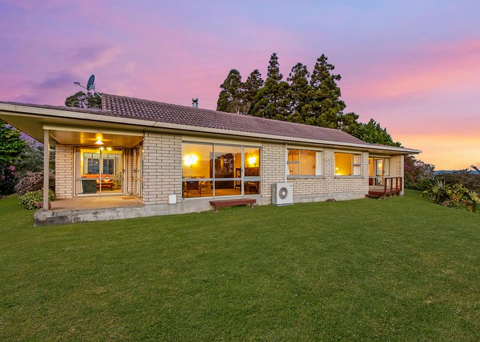  at 164 Mill Road, Manurewa