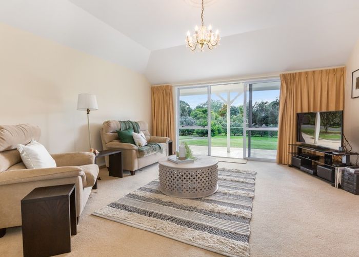  at 48 Greendale Drive, Otaihanga, Paraparaumu