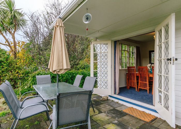 at 6 Beechwood Lane, Te Marua, Upper Hutt