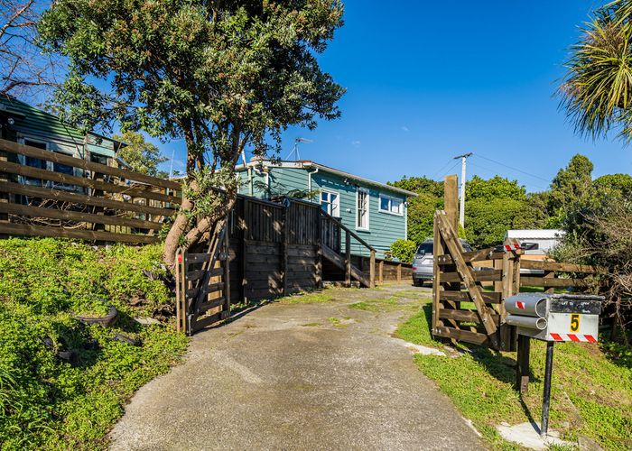  at 5 Muri Road, Pukerua Bay, Porirua