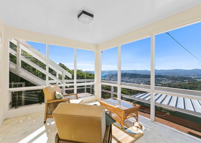  at 18 Highbury Crescent, Highbury, Wellington