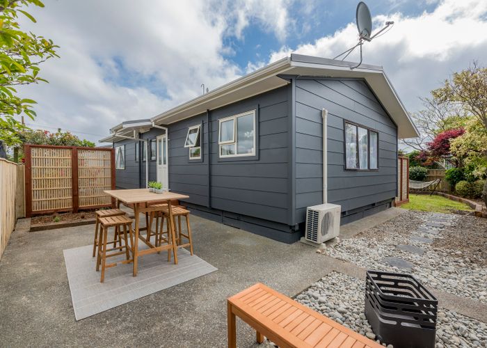  at 17 Atkinson Road, Hurworth, New Plymouth