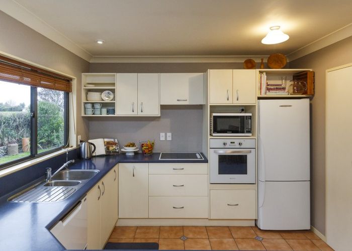  at 44 Presidential Drive, Milson, Palmerston North