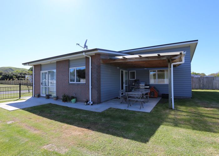  at 25 Hamilton Drive, Wainui, Gisborne