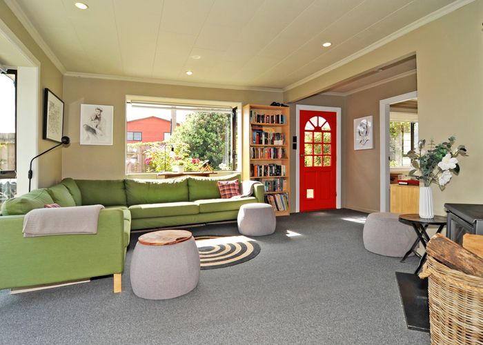  at 46 Seaton Road, Portobello, Dunedin