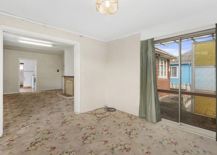  at 20 Peck Street, Taita, Lower Hutt