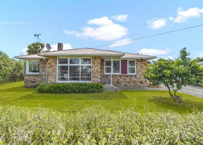  at 43 Carrington Avenue, Hillcrest, Hamilton