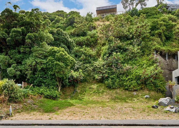  at 74 Moana Road, Plimmerton, Porirua