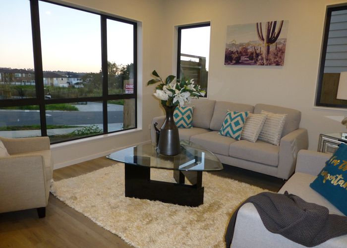  at 4 Kilcooley Road, Flat Bush, Auckland