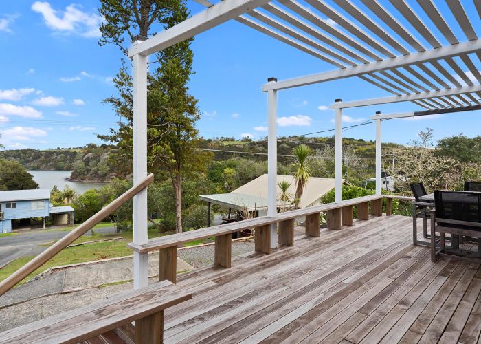  at 5 CLINTON RD, Tāwharanui Peninsula, Matakana