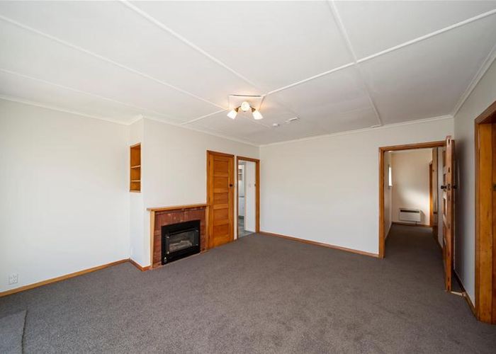  at 51 London Street, Eltham, Eltham