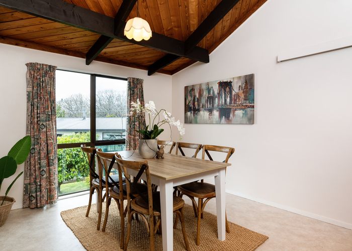  at 4 Te Arawa Place, Welcome Bay, Tauranga