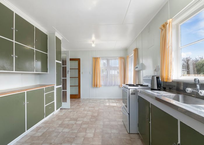  at 42 Wainuiomata Road, Wainuiomata, Lower Hutt
