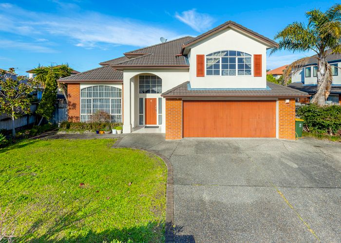  at 42 Thornbury Crescent, East Tamaki Heights, Auckland
