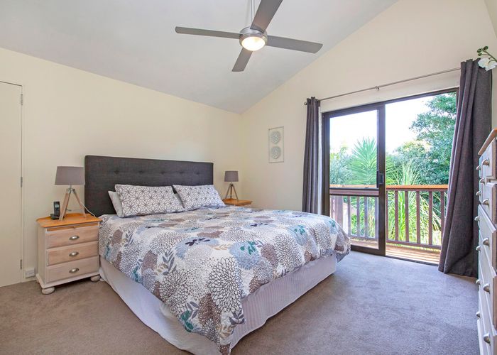  at 2 Riverhills Avenue, Pakuranga Heights, Auckland