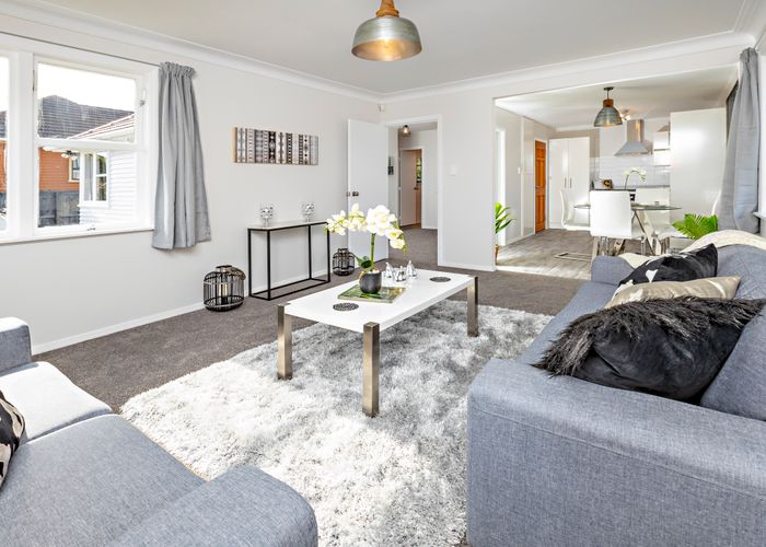  at 104 Fisher Crescent, Otara, Auckland