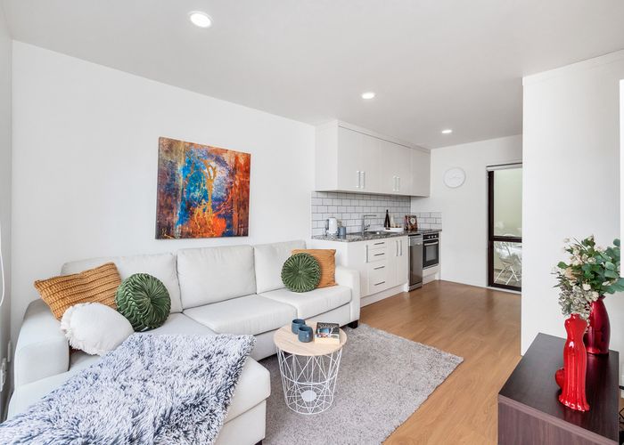  at 21/25 Rossmay Terrace, Mount Eden, Auckland 