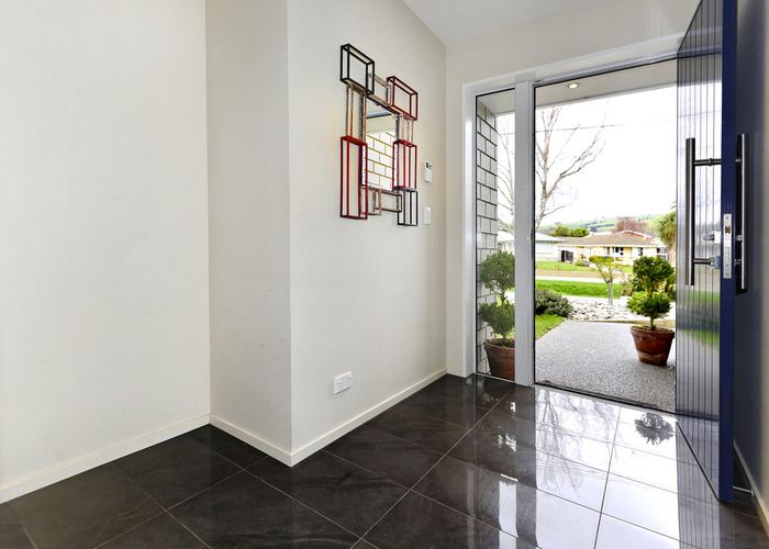  at 295 Eastern Terrace, Sydenham, Christchurch