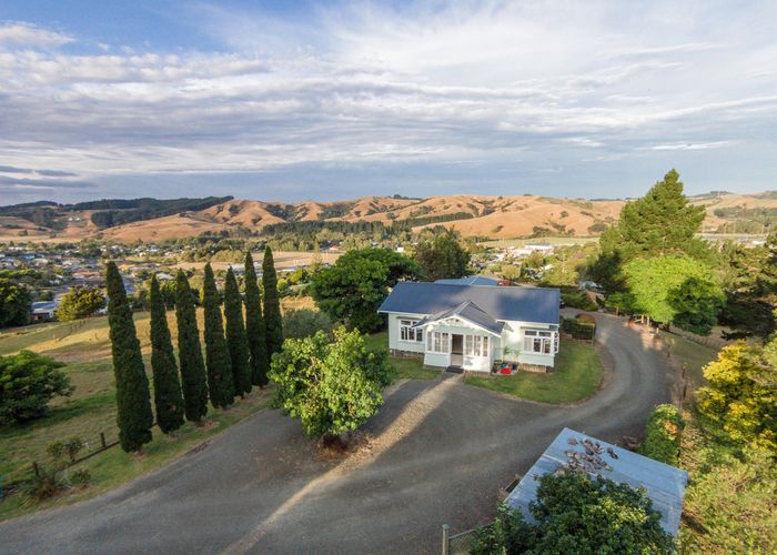  at 5 Audrey Luckens Lane, Helensville, Helensville