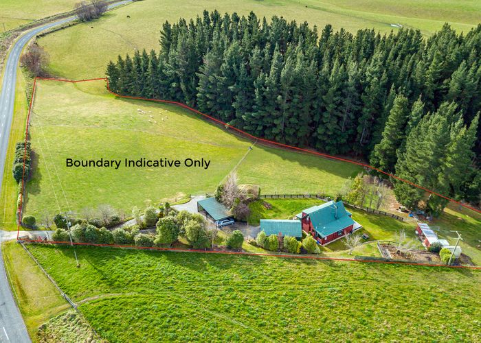  at 198 Gays Pass Road, Totara Valley