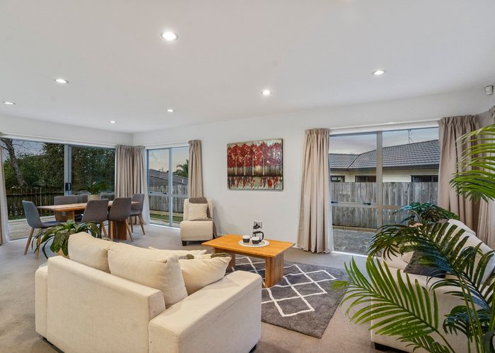 at 48A Lynwood Road, New Lynn, Auckland