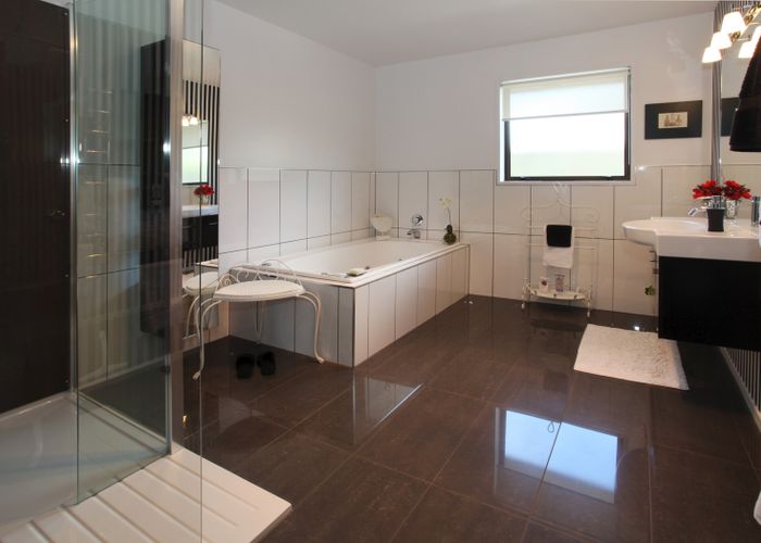  at 10 Ringwood Place, Avonhead, Christchurch