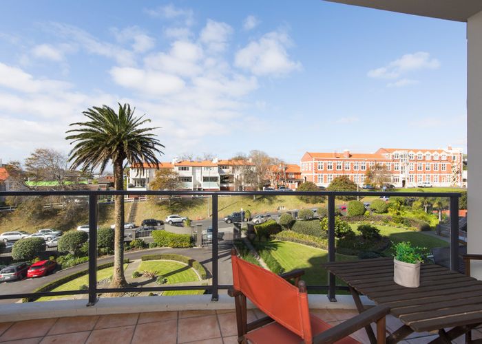 at 308/135 Grafton Road, Grafton, Auckland
