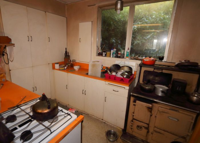  at 5 Golden Bay Road, Halfmoon Bay / Oban, Stewart Island