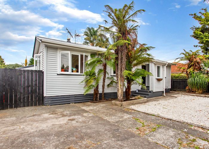  at 1/57 KELVIN RD, Papakura, Auckland