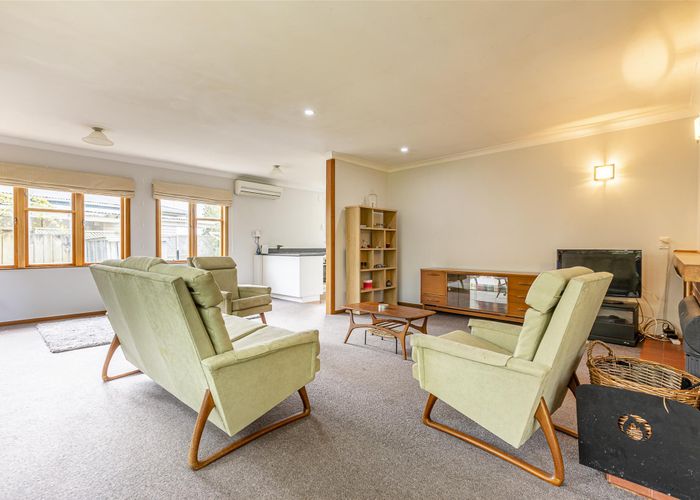  at 162 Aokautere Drive, Fitzherbert, Palmerston North