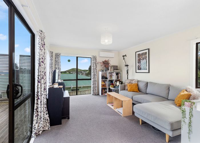  at 5 Rothwell Street, Titahi Bay, Porirua