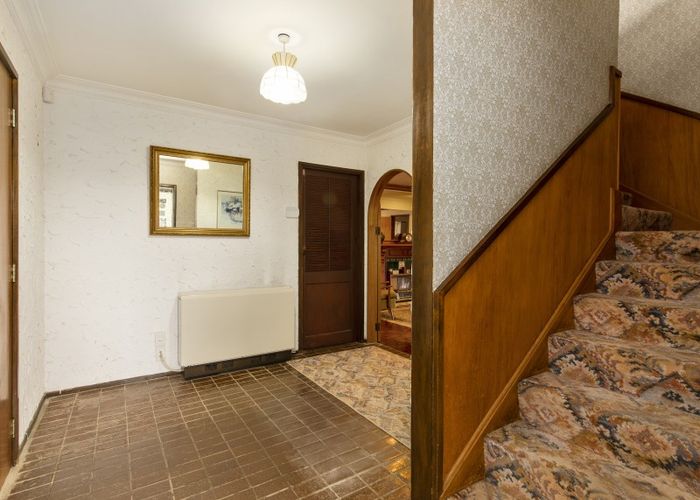  at 25 Rintoul Grove, Stokes Valley, Lower Hutt