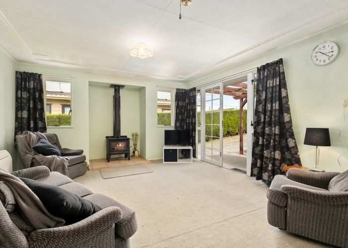  at 32 Royal Terrace, Alexandra, Alexandra