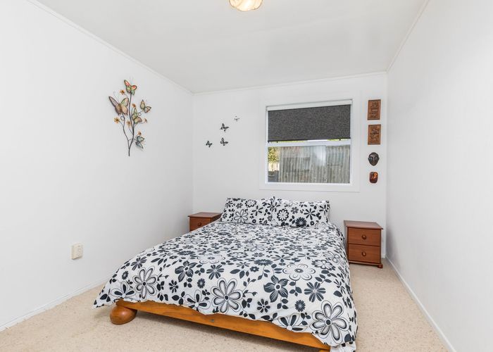  at 49 Foster Avenue, Huia, Auckland
