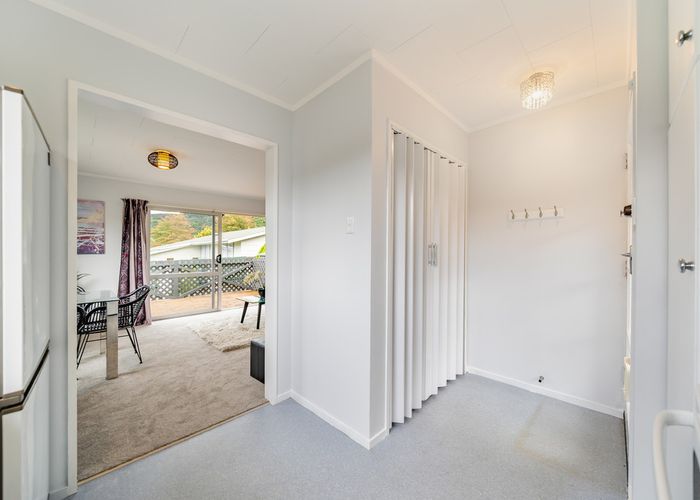  at 1/5 Crystal Grove, Birchville, Upper Hutt