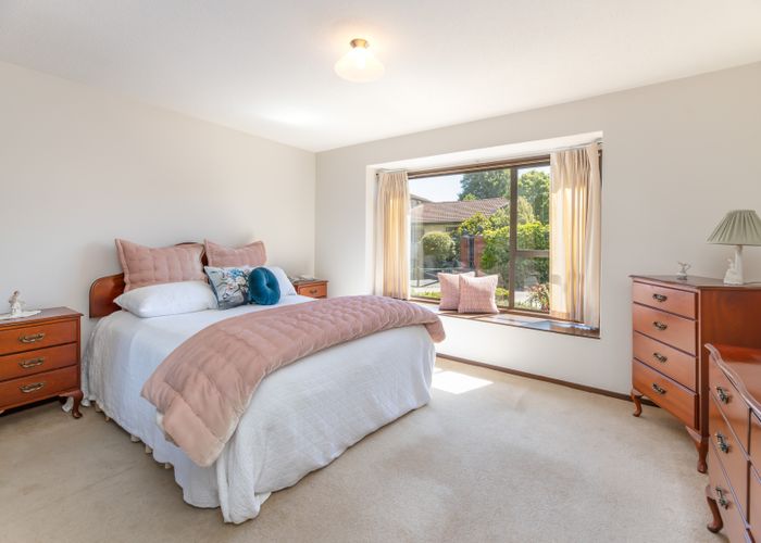  at 24 Lodge Place, Ilam, Christchurch