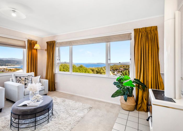  at 24 Oakleigh Street, Maungaraki, Lower Hutt