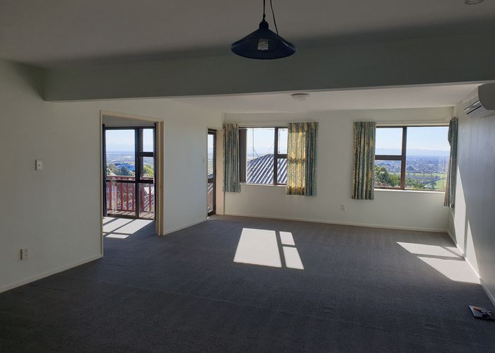  at 1-6/6 Petworth Place, Westmorland, Christchurch